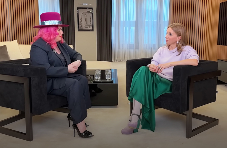 Ева Польна восхитилась мастерами из Гусь-Хрустального и водой из Мурома на шоу Светланы Бондарчук