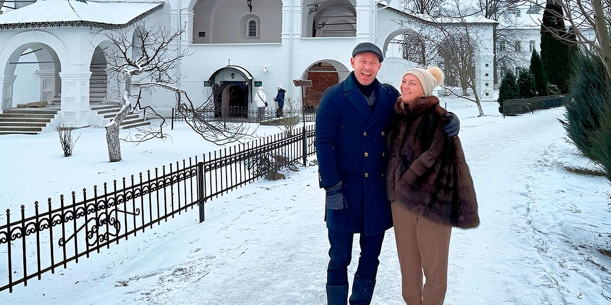 Парад звезд — Митя Фомин гулял в Суздале, а блогер Никита Тау исследовал Мстёру