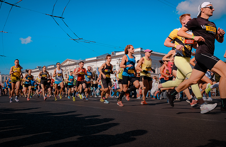 Юбилейный забег. Во Владимире прошел пятый полумарафон «Золотые ворота»