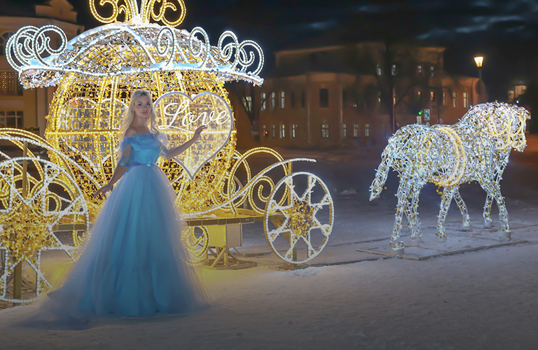 3 кареты на одну Золушку: современные скульптуры в древнем городе