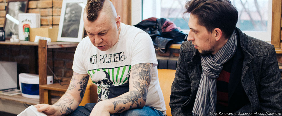 “Тараканы” во владимирской парикмахерской стриглись и раздавали автографы