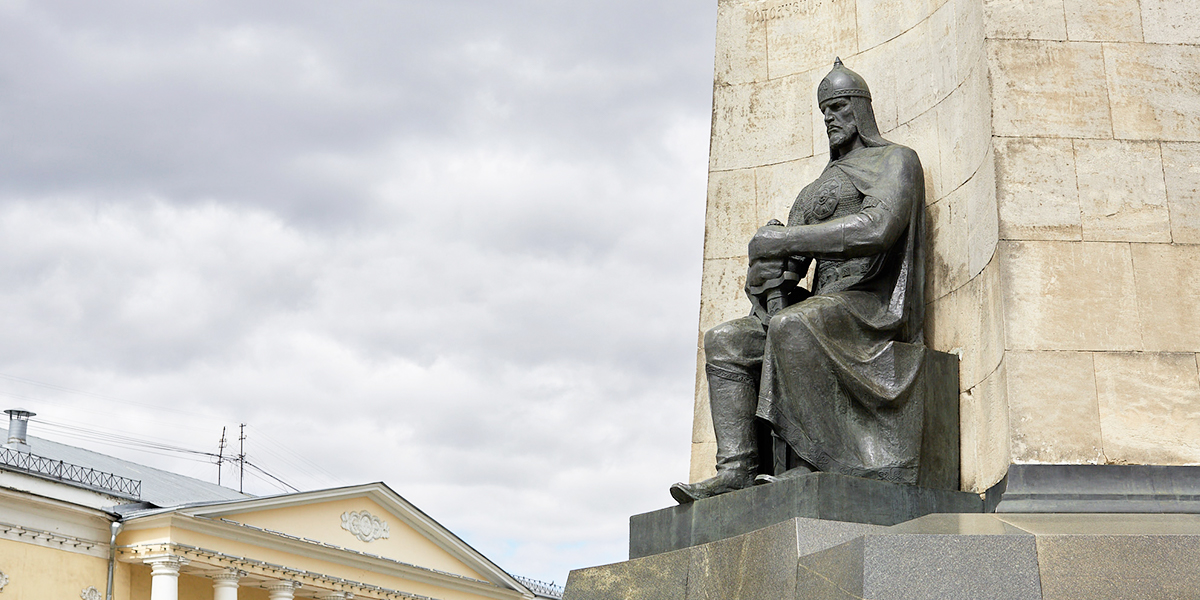 «Требуют внимания»: во Владимире приведут в порядок сразу три памятника