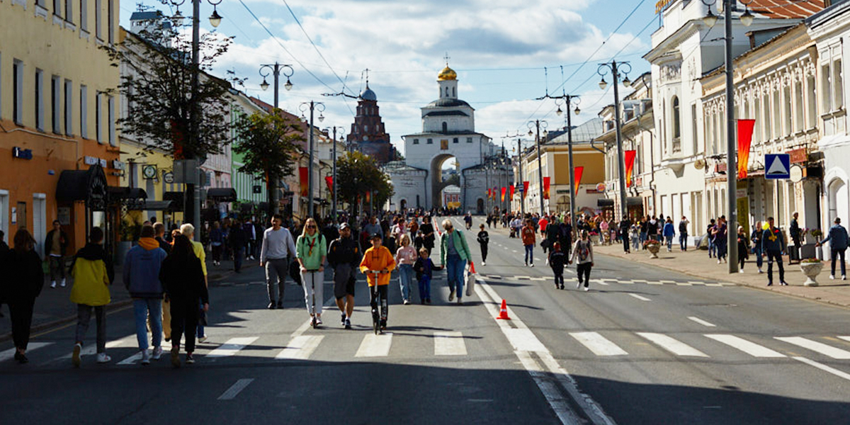 Чем порадует День молодежи и как в городе организуют движение общественного транспорта?