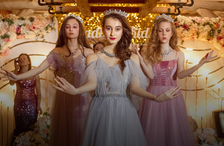 78 моделей и 176 нарядов на «золотом» подиуме Vladimir Kids Fashion Day