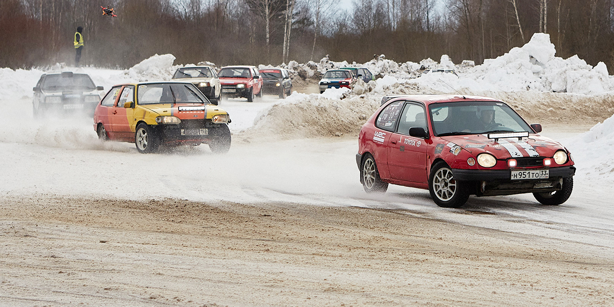 Фоторепортаж ледовой дуэли! Гонщики Владимирской области завершили зимний сезон в Колокше