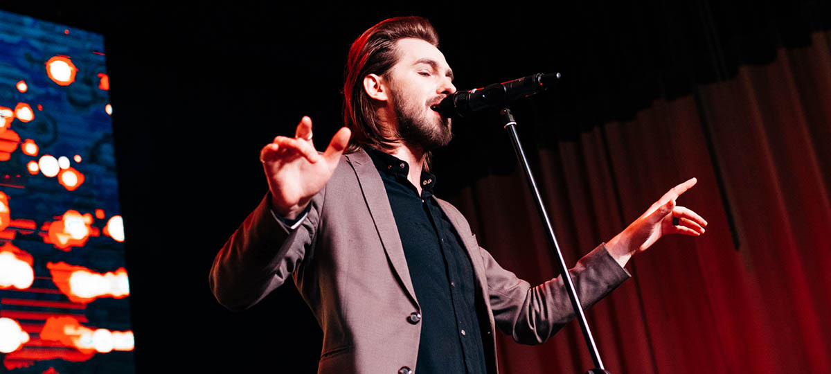 Ключевая фигура: Дмитрий Захария о любви, мечтах, Билане и шоу «Голос»