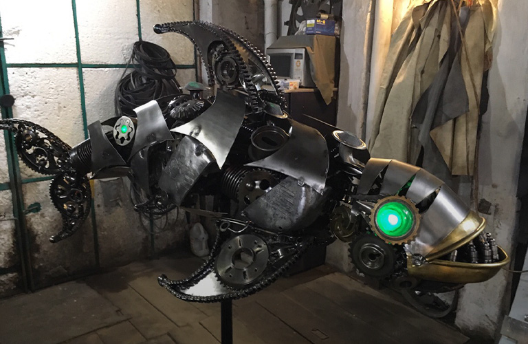 Железный перформанс. Беседа с автором нашумевших арт-объектов