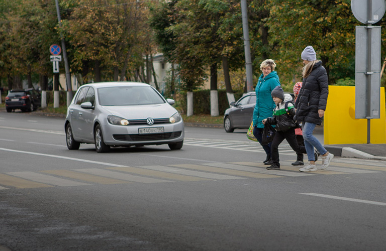 «Зебра» в Юрьевце «под прицелом» и другие дорожные новости