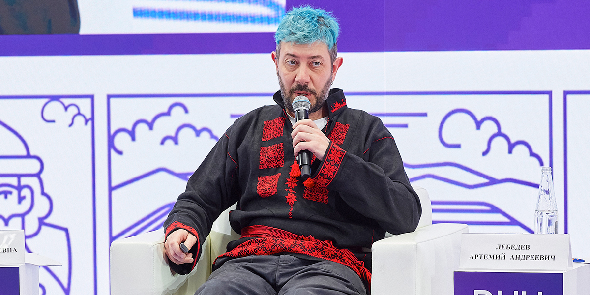 Почему сокол синий? Артемий Лебедев раскрыл смысл айдентики города-музея Владимирской области