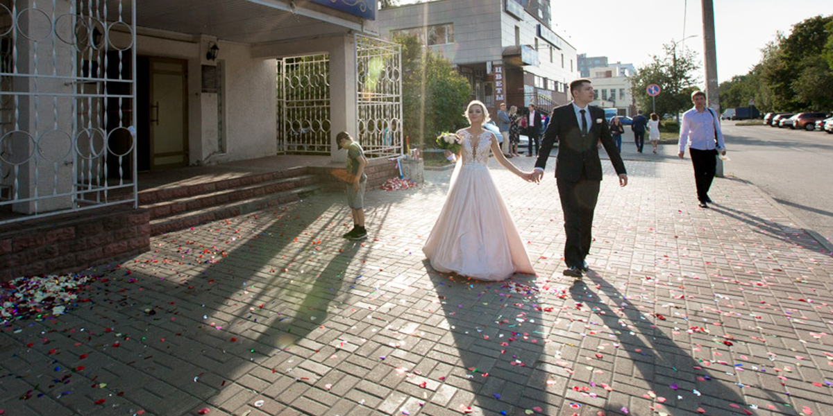 Быть или не быть в центре Владимира Дворцу бракосочетания