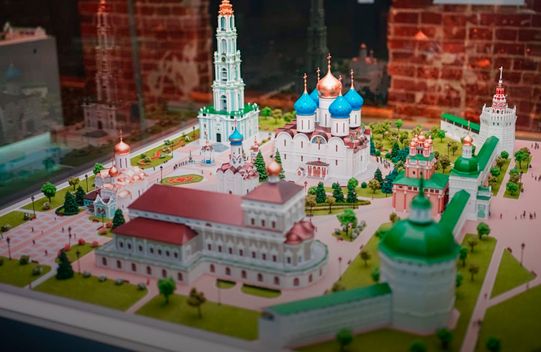 Что делает Успенский собор в Подмосковье и где искать копии храма Покрова на Нерли?