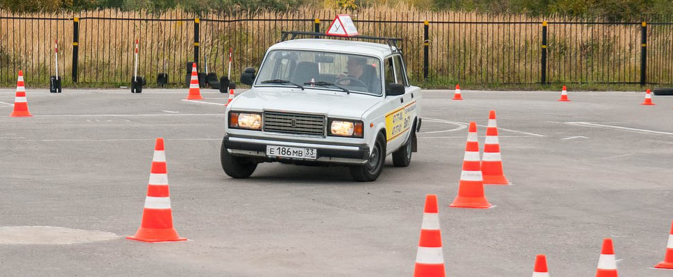 Возвращение к истокам: студенческий слалом на “Жигулях”