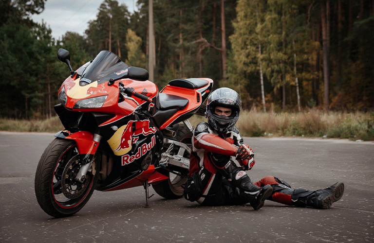 Олдскул-рэп от байкера-музыканта