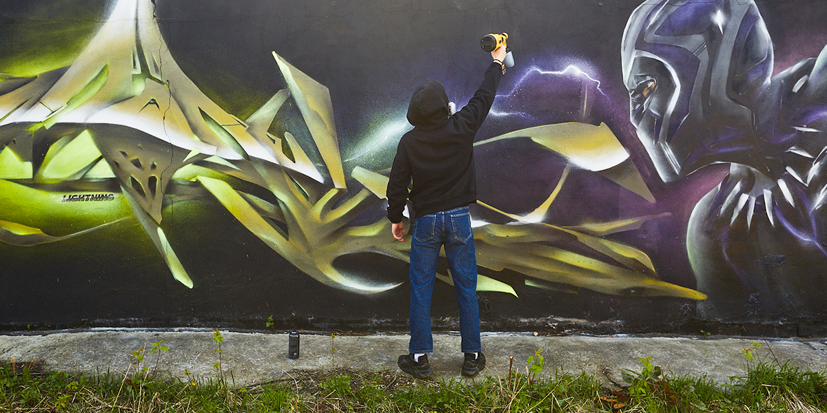 Гордон Фримен из Half Life и Черная пантера — новые персонажи, украсившие стены Владимира