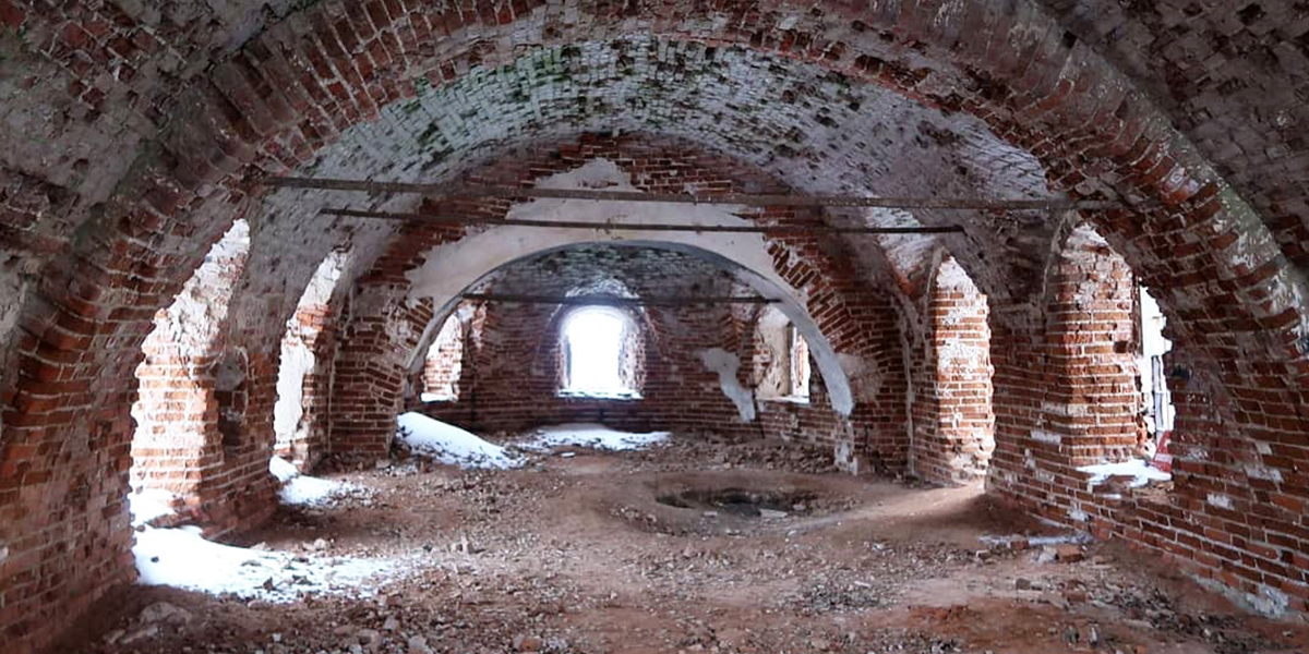 Сталкерский starter pack и заброшенные деревни глазами московских тревел-блогеров