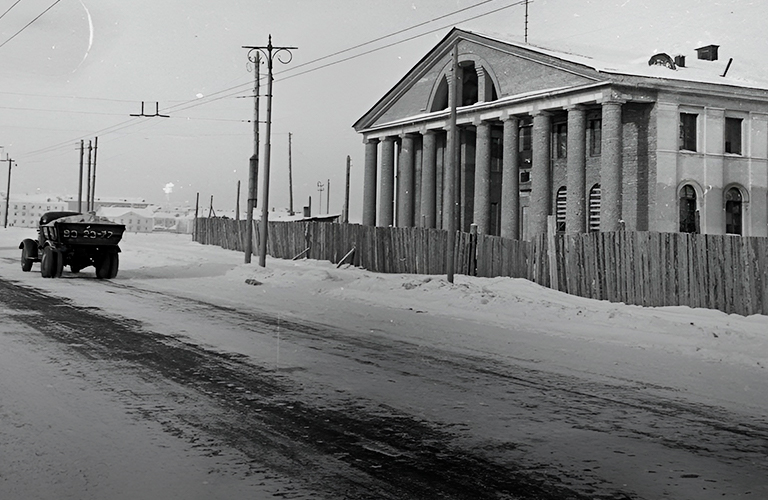 Ты помнишь, как всё начиналось? Знаковые объекты Владимира на этапе строительства в далеком прошлом