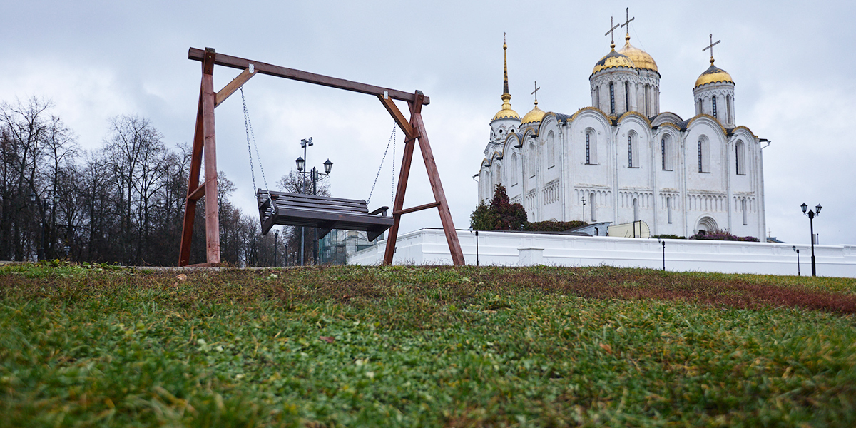 Пролог большой реставрации: во Владимире начали обновлять сторожку и крещальню Успенского собора