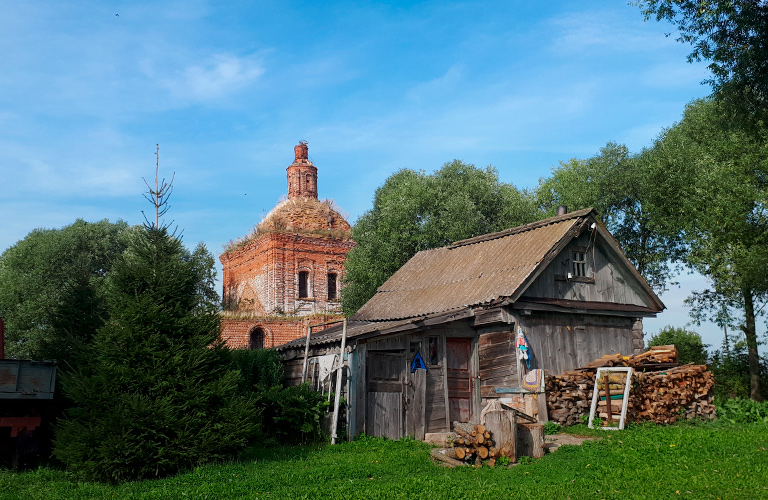 Комплекс в Константиново, заброшенный около ста лет назад