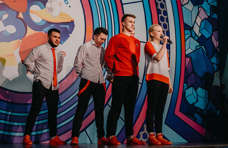 Их покажут по TV? Наши квнщики вернулись с фестиваля “КиВиН-2019”