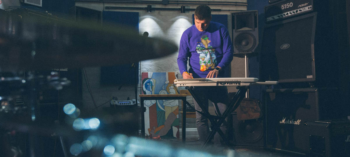 Владимирец о закулисье, табу и экранных образах наставников шоу «Голос»