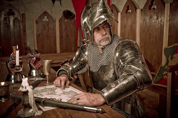 Интервью с Владимиром Фомичевым, главой клуба исторической реконструкции “Рыцарское копье”