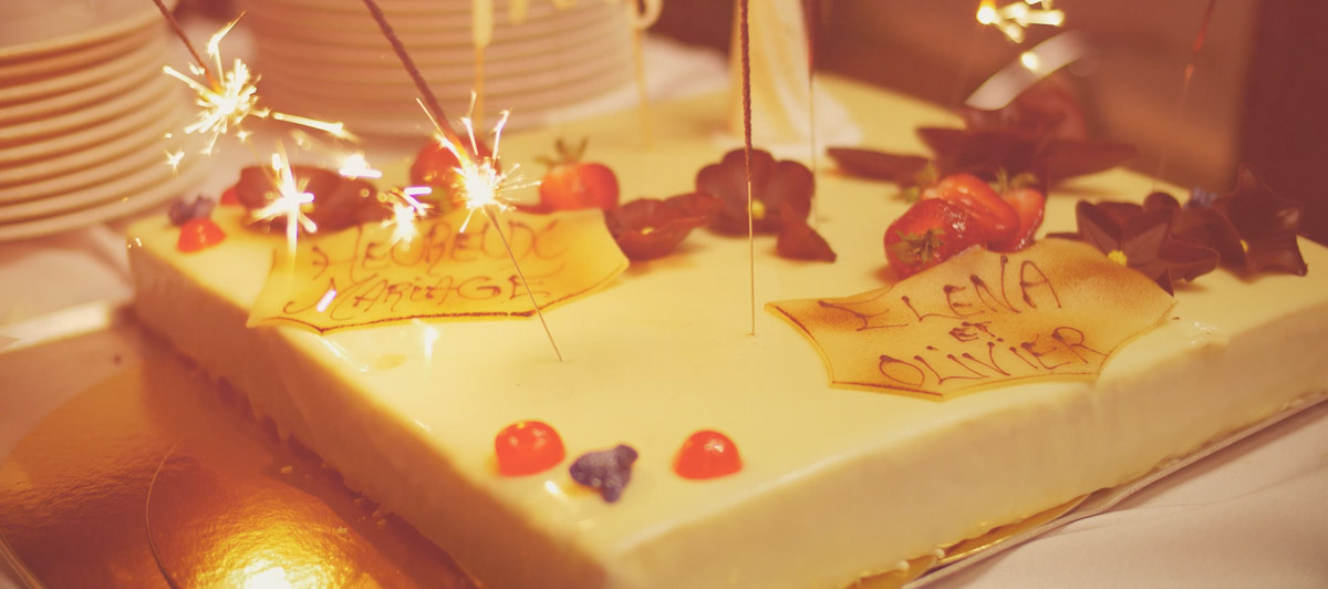 Жительница Владимира Елена Суркова вышла замуж за француского ресторатора Оливье. Свадьбу молодожены праздновали дважды