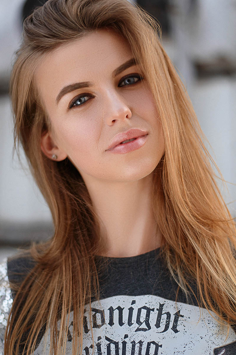 Анна Звёздкина