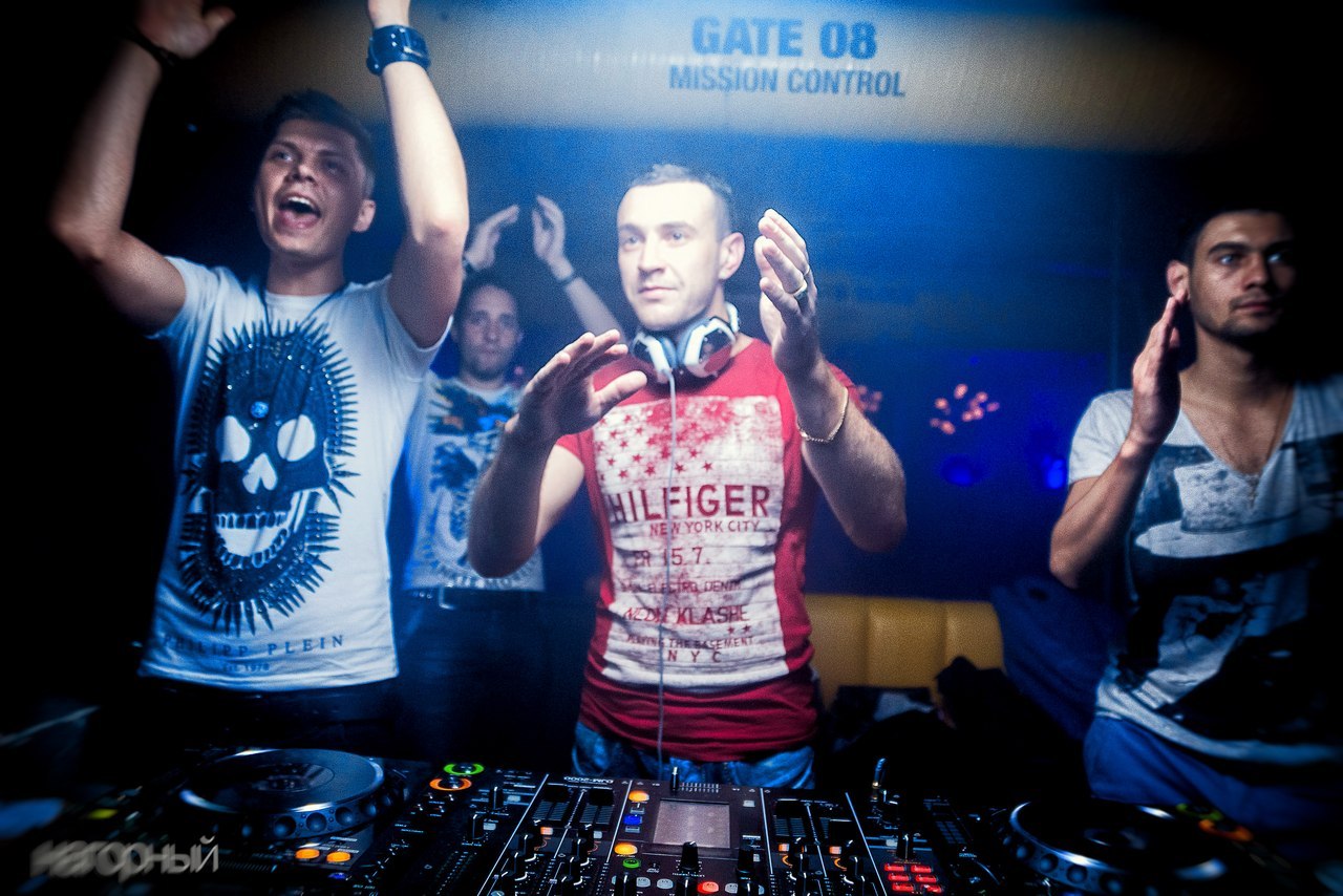 Саня Шелест