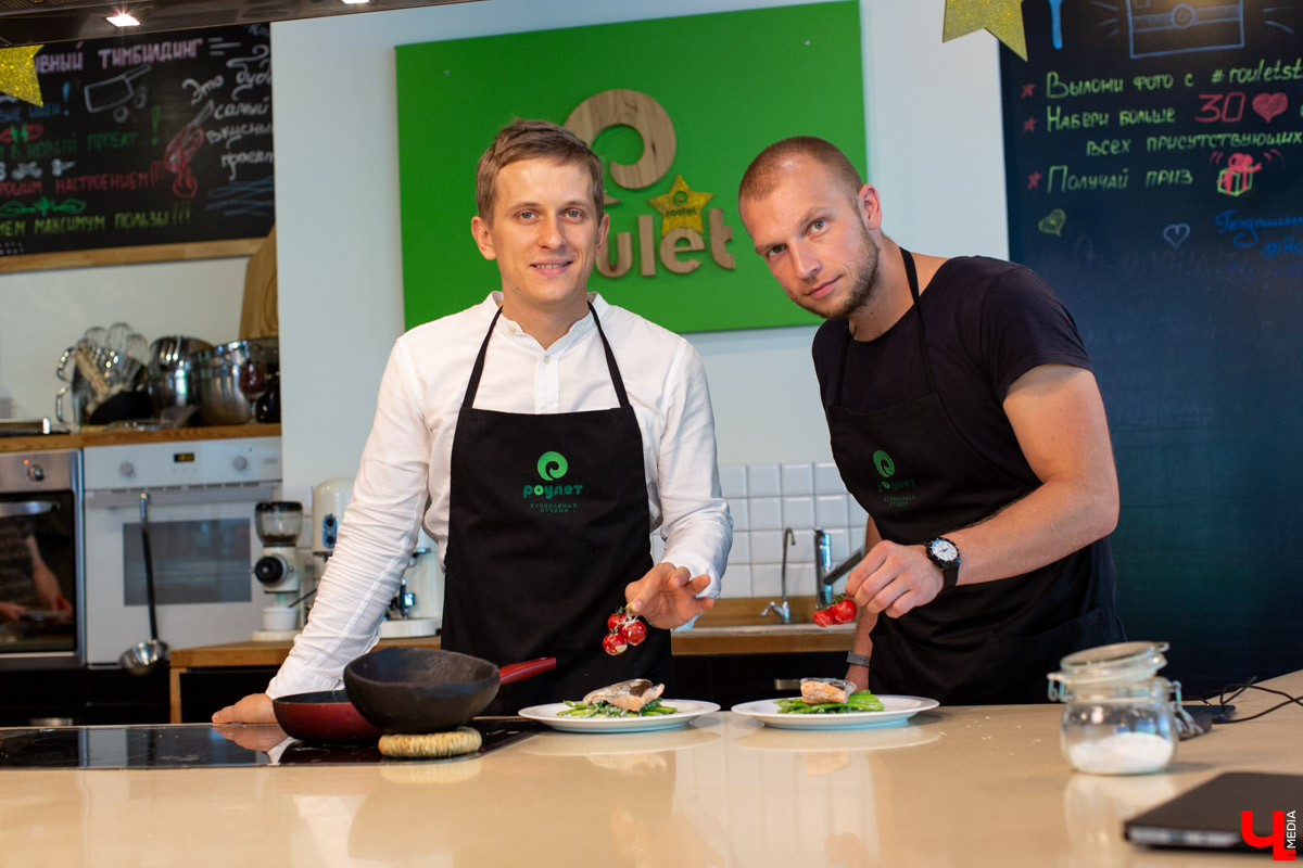 Шеф-повар Дмитрий Орловский открыл пловцу Сергею Сафонову вкус спаржи, рецепт быстрого приготовления лосося и секрет, как доставить удовольствие женщине