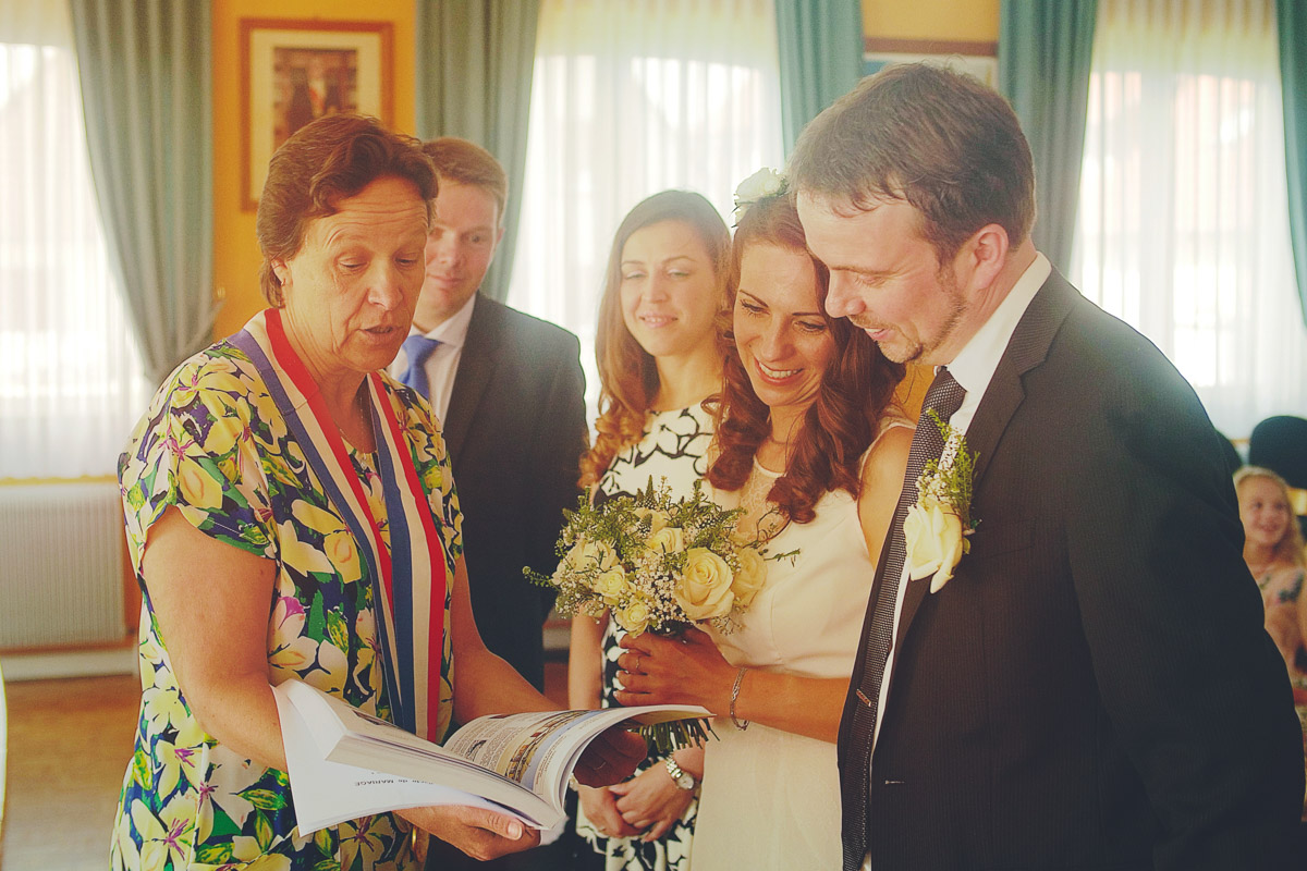 Жительница Владимира Елена Суркова вышла замуж за француского ресторатора Оливье. Свадьбу молодожены праздновали дважды