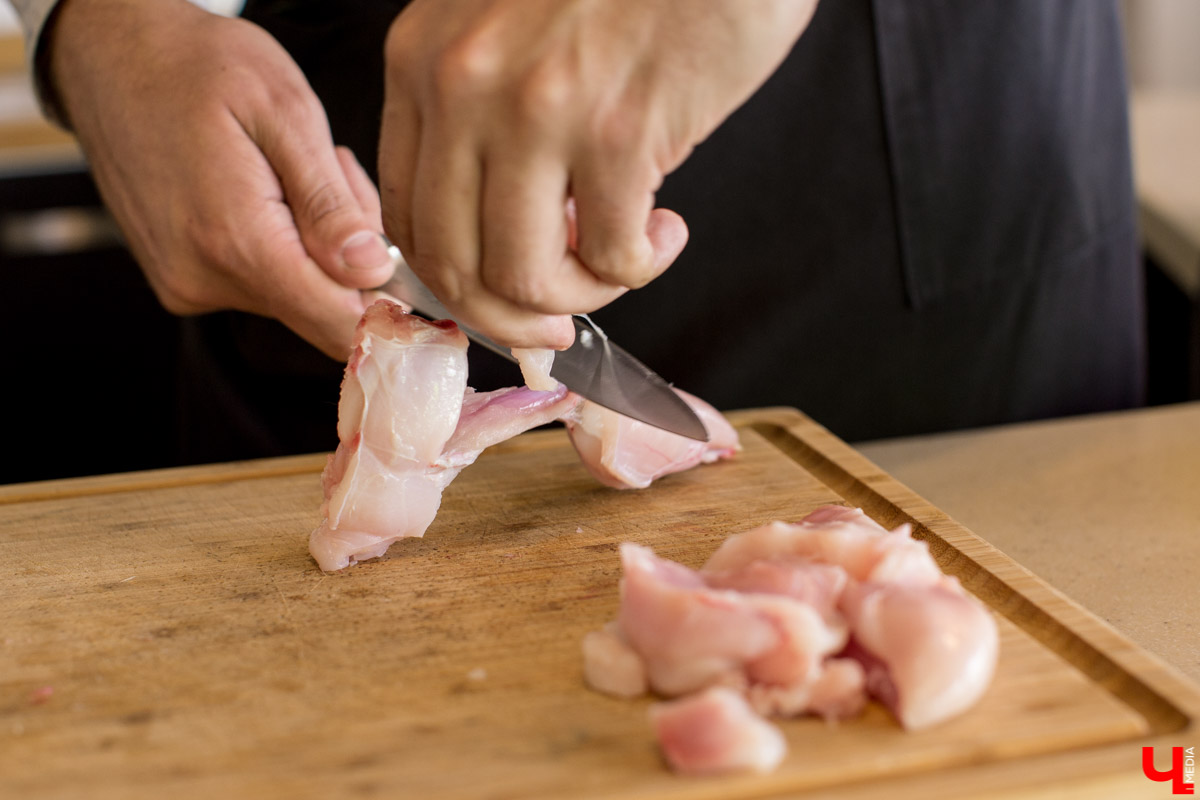 В кулинарном проекте “Ключ-Медиа” шеф Дмитрий Орловский откроет секреты правильного ризотто и научит готовить кролика