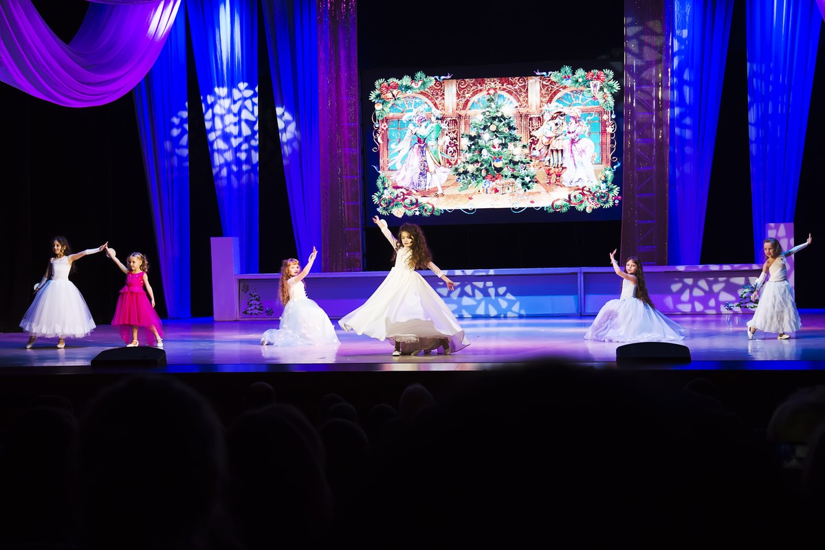 17 октября 2018 года исполнился 21 год модельному агентству “Жанна”. Накануне этого праздника мы пообщались с Жанной Згребновой, основательницей, руководительницей и вдохновительницей агентства