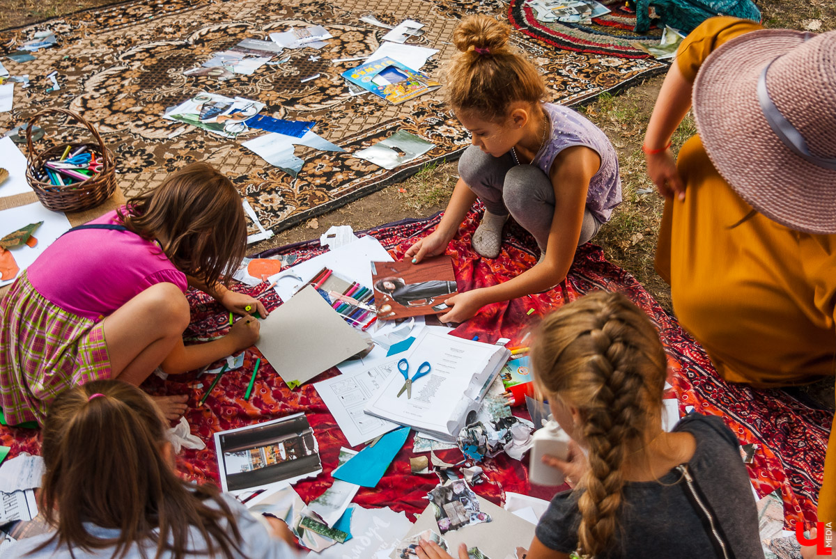 18 августа во Владимире прошёл фестиваль еды «Ресторанный день». В акции поучаствовало 23 однодневных ресторана и 2000 гостей