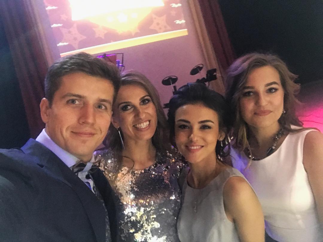 Звездный ведущий Денис Косяков