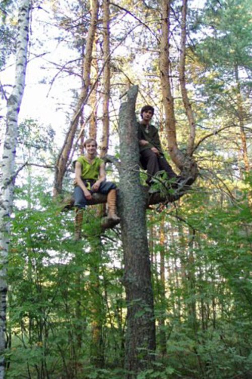 Владимирец Кирилл Николаенко уже 15 лет увлечен ролевыми играми. Что это такое? Чем интересно такое хобби? Насколько затратно? Обо всем этом наш земляк рассказал во время интервью