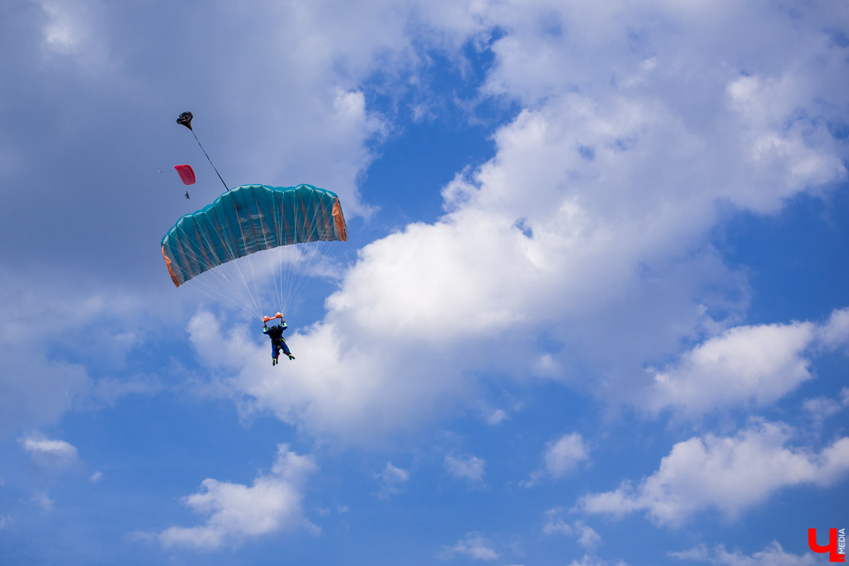 Как подготовиться к первому прыжку с парашютом. Личный опыт посетительницы владимирского аэроклуба