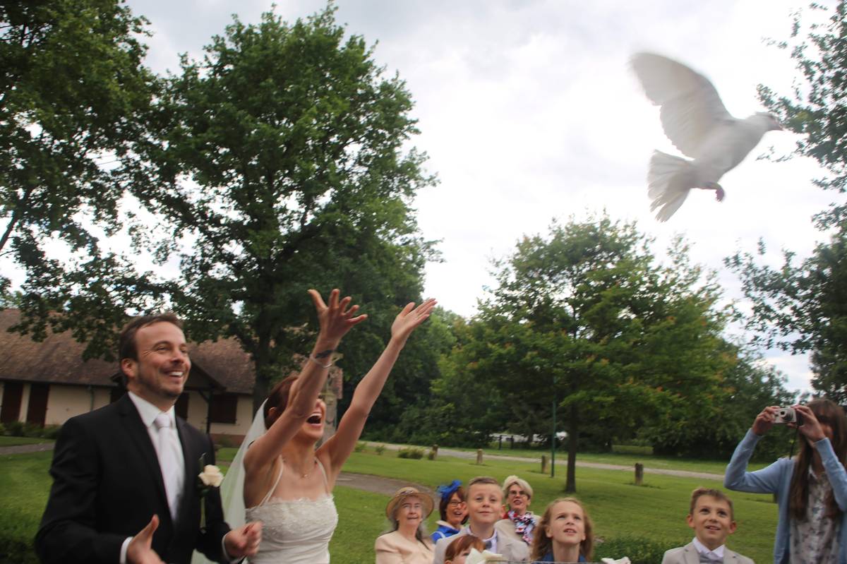 Жительница Владимира Елена Суркова вышла замуж за француского ресторатора Оливье. Свадьбу молодожены праздновали дважды