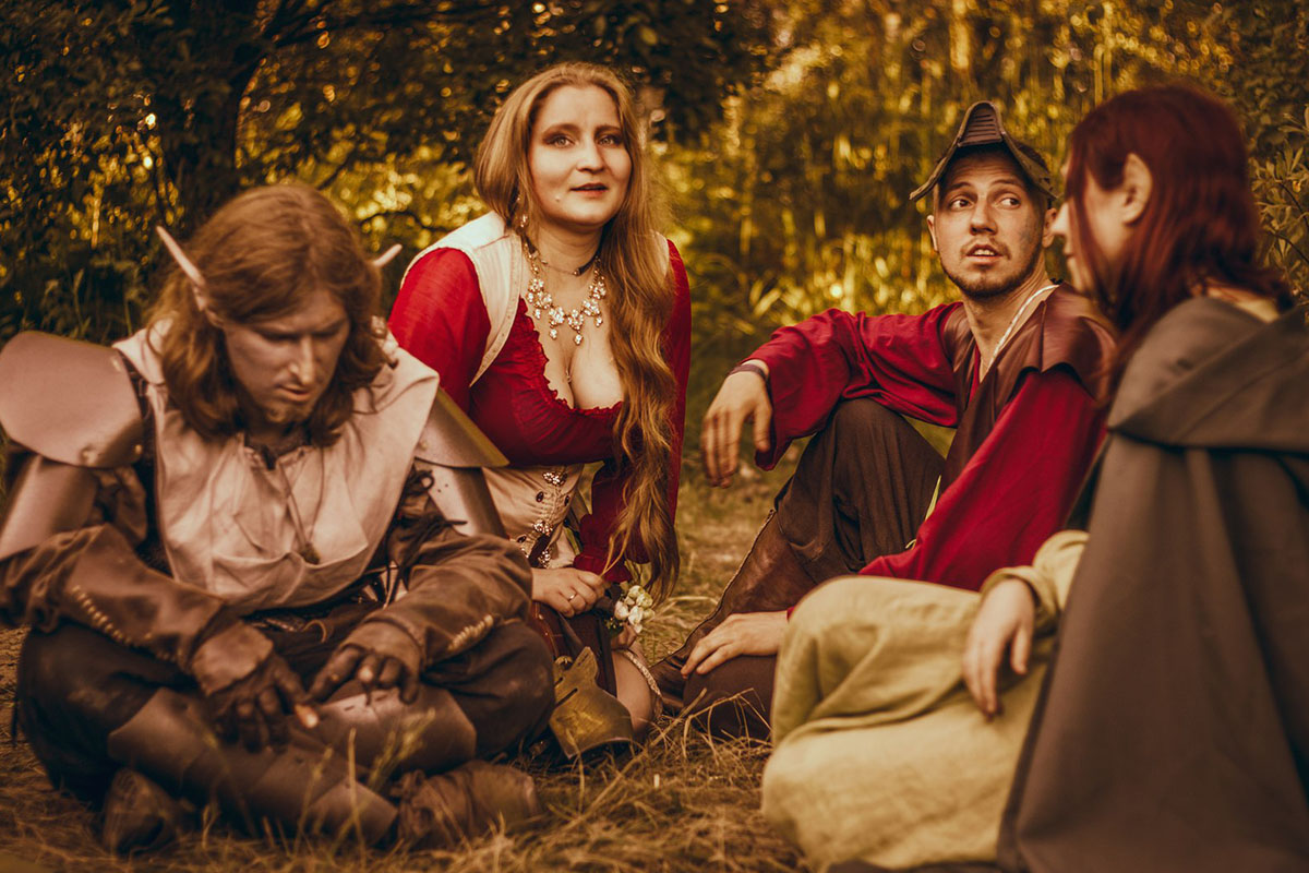 Владимирец Кирилл Николаенко уже 15 лет увлечен ролевыми играми. Что это такое? Чем интересно такое хобби? Насколько затратно? Обо всем этом наш земляк рассказал во время интервью