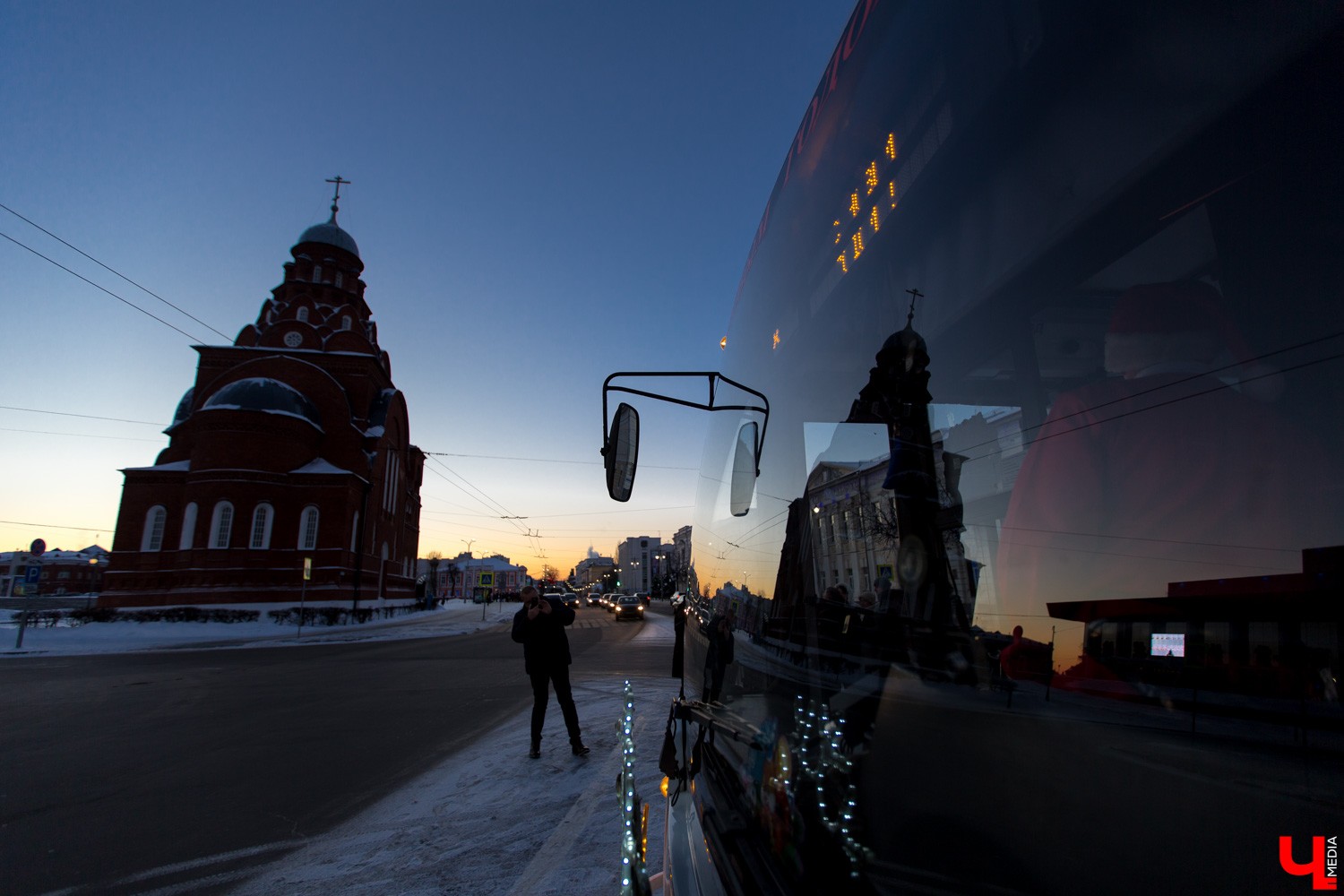 Новогодний троллейбус Новогодний троллейбус