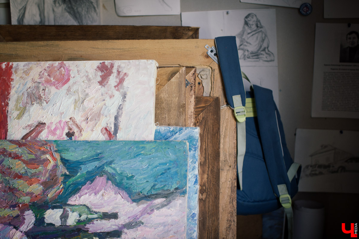 в мастерской