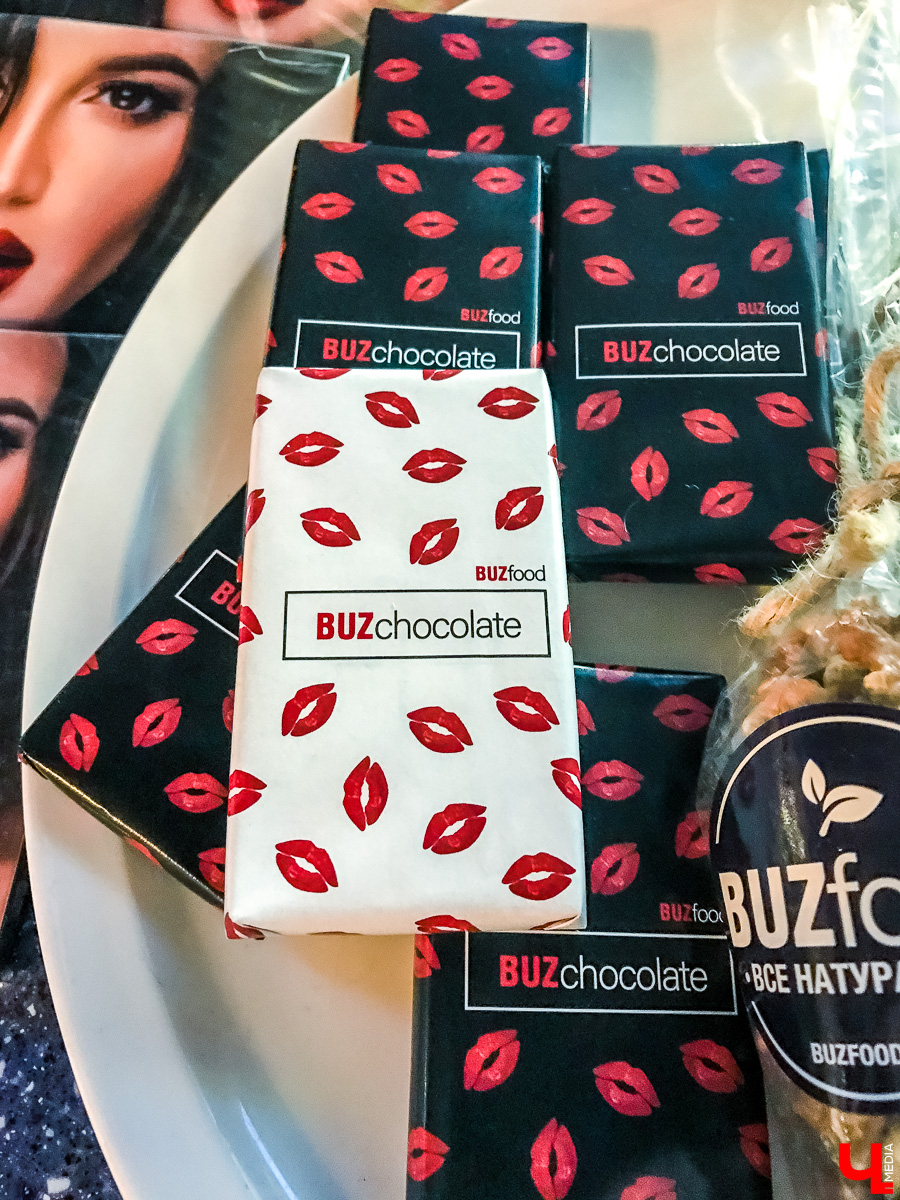 Журналист Ключ-Медиа побывала в ресторане Ольги Бузовой, оценила интерьер и узнала, что там за салаты такие подают под названием “Мало половин” и “Бузцезарь”