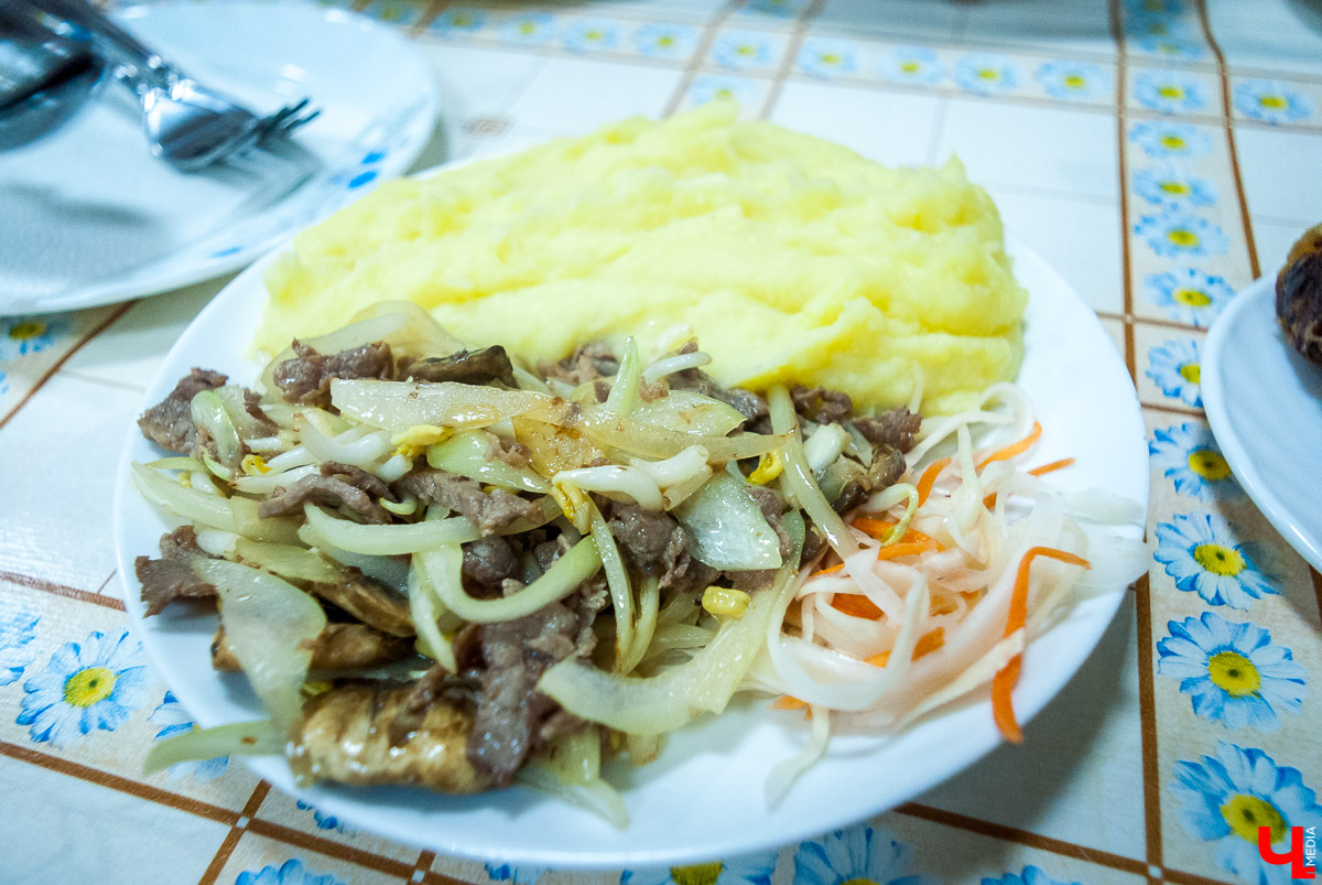 Говядина с грибами Бао Сао