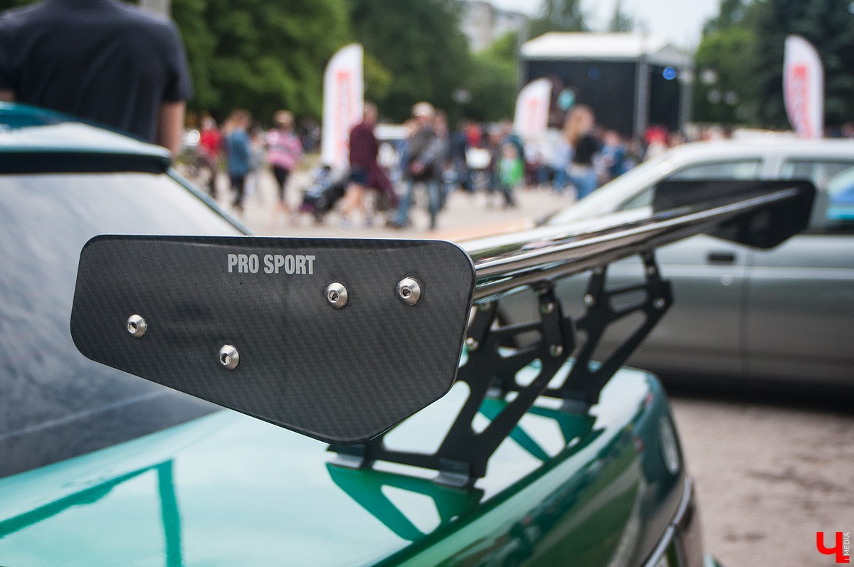 Фестиваль «Крутые тачки» во Владимире