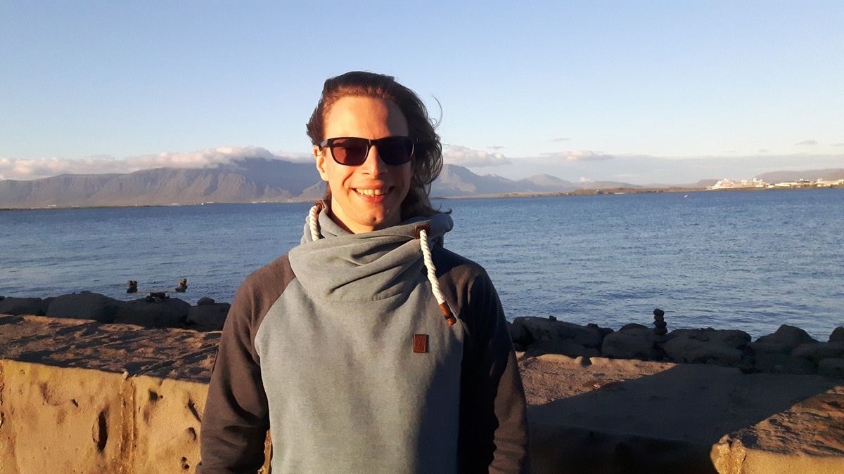 Владимирец Егор Дзюбенко живет в Германии и руководит научными исследованиями. В интервью биофизик рассказал о работе за границей и особенностях быта