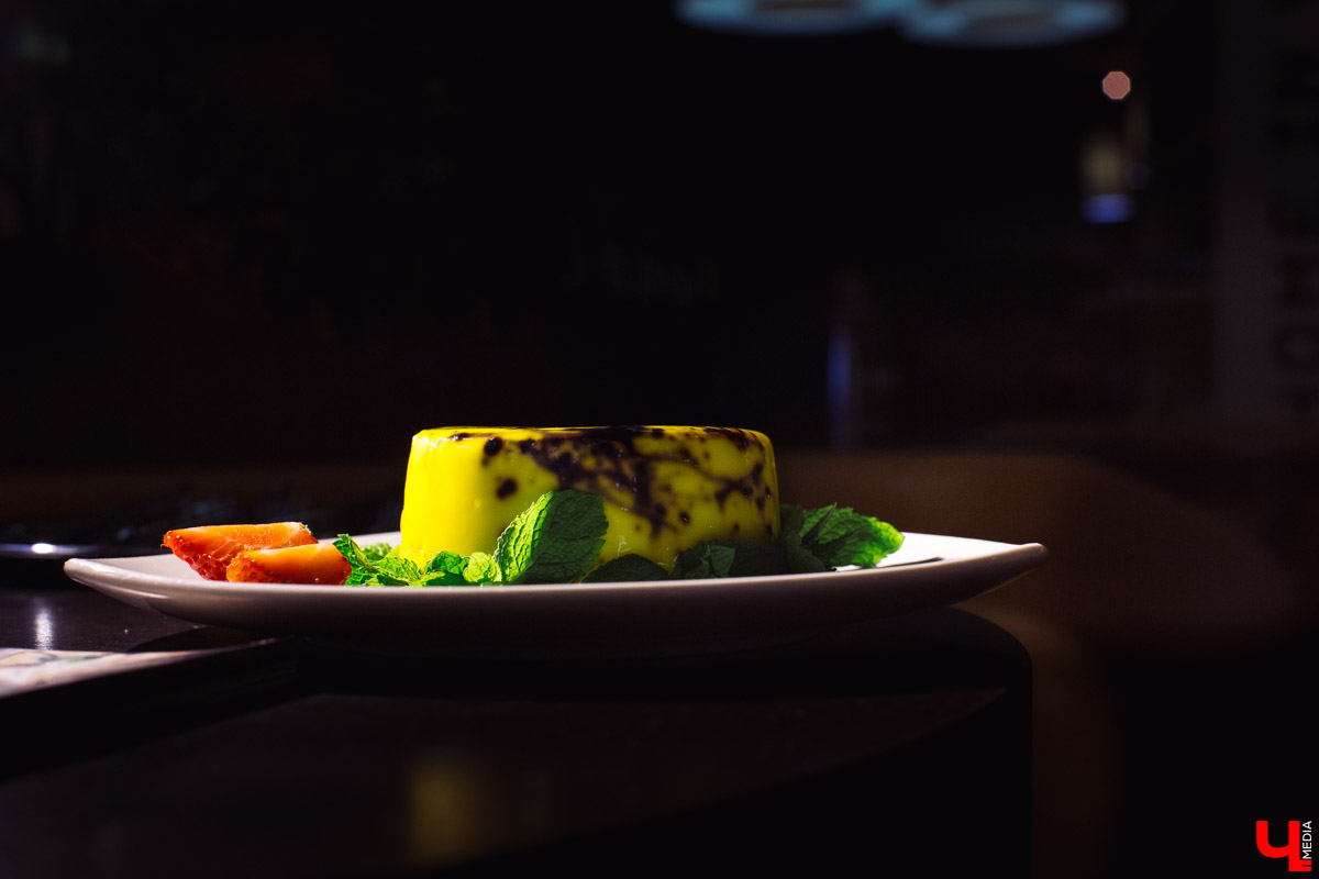 Блогеры из проекта “Инста-ужин” посетили кофейню COFFEESHOP COMPANY во Владимире и попробовали фирменные блюда