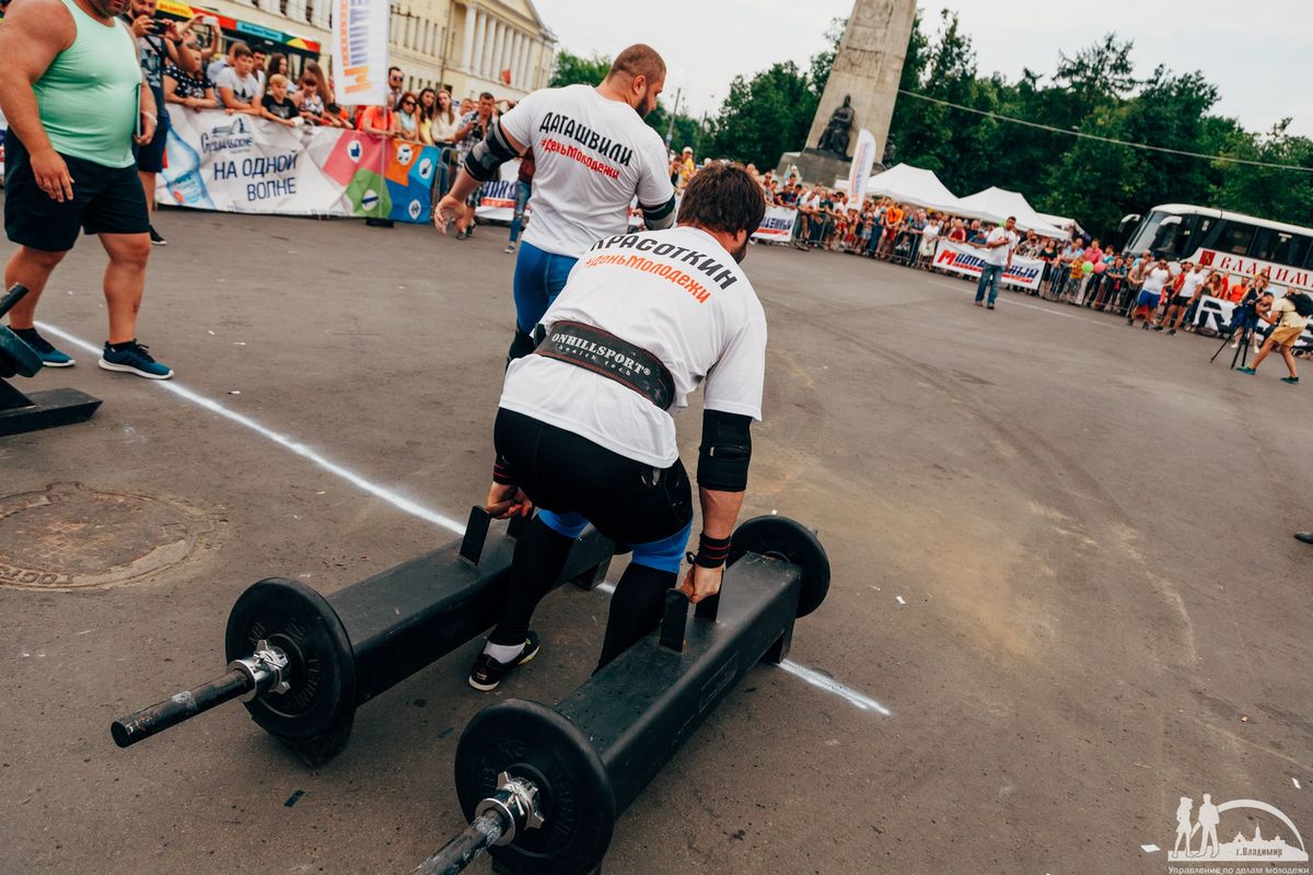 Снаряды для силового экстрима. Как выглядят и как используются. Корреспондент разобрался в тонкостях необычных приспособлений