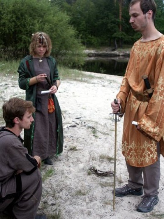 Владимирец Кирилл Николаенко уже 15 лет увлечен ролевыми играми. Что это такое? Чем интересно такое хобби? Насколько затратно? Обо всем этом наш земляк рассказал во время интервью