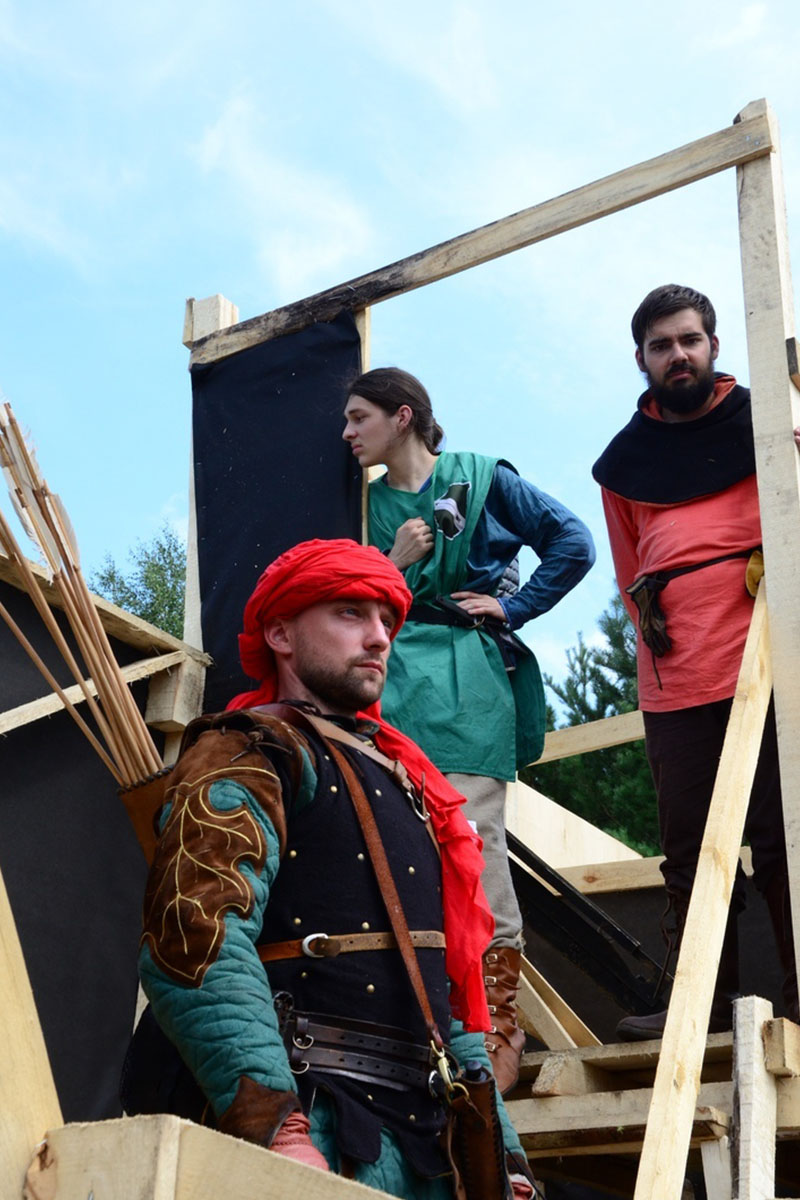 Владимирец Кирилл Николаенко уже 15 лет увлечен ролевыми играми. Что это такое? Чем интересно такое хобби? Насколько затратно? Обо всем этом наш земляк рассказал во время интервью