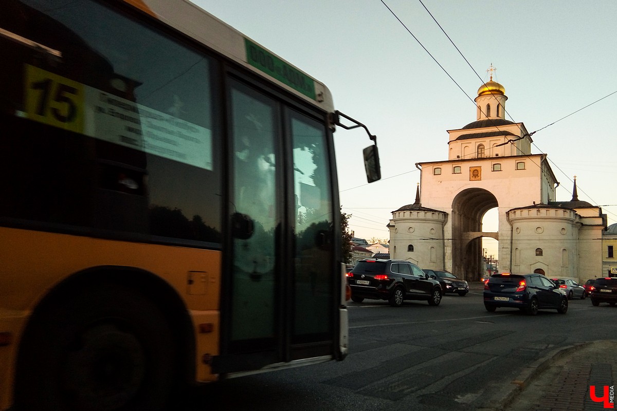 С октября во Владимире изменится маршрут автобусов №21. Транспорт будет ходить по Тракторной улице мимо ТЦ “Мегаторг”