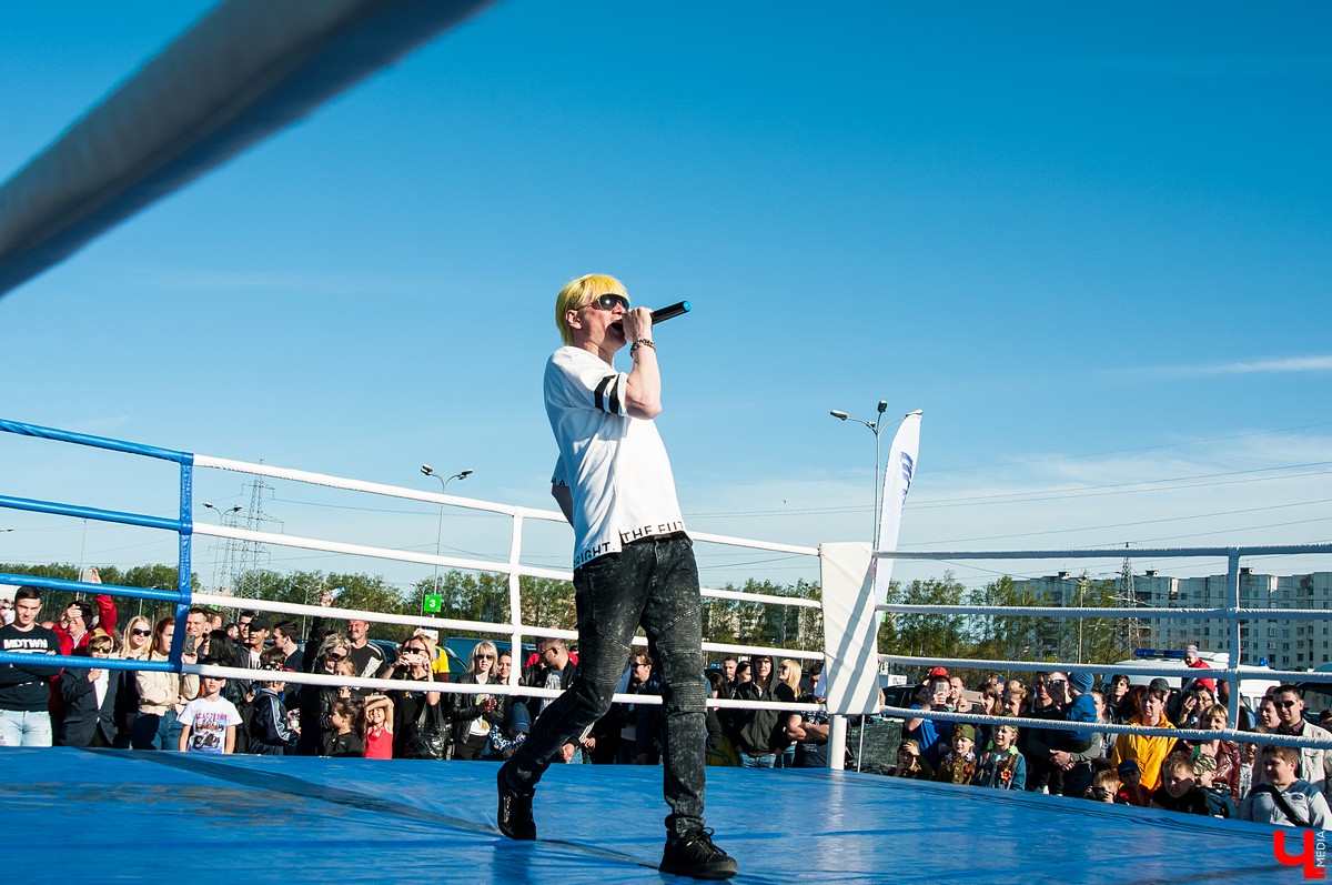 Гарик Богомазов